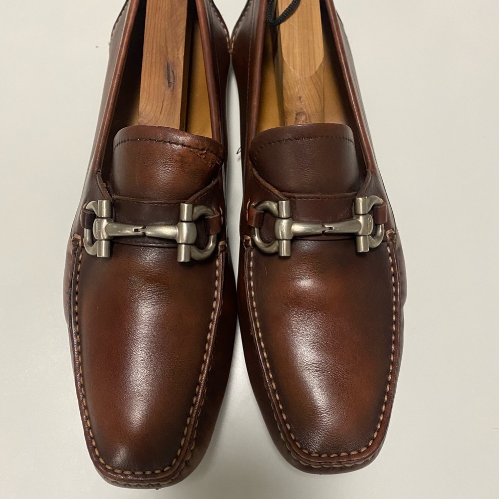 SALVATORE FERRAGAMO GANCINI BROWN DRIVERS
